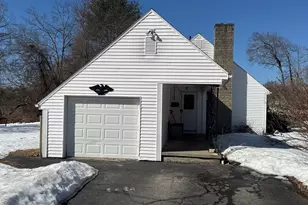 39 Fairlawn Ave, Oxford, MA 01540 - Photo 2
