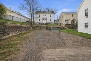 34 Cottage St, Watertown, MA 02472 - Photo 2