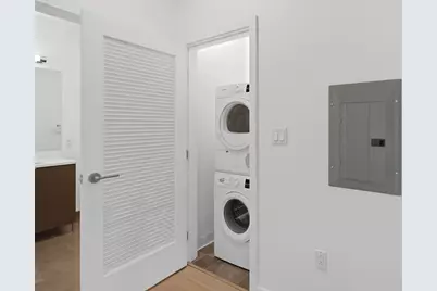 65 Lewis St #PH12, Boston, MA 02128 - Photo 12