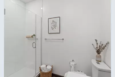 65 Lewis St #PH12, Boston, MA 02128 - Photo 18