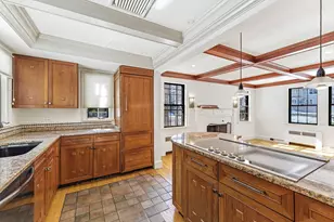 46 Acacia Ave, Newton, MA 02467 - Photo 4