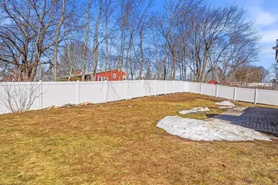 183 Sherwood Dr S, Marlborough, MA 01752 - Photo 36