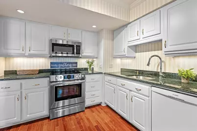 1731 Beacon St #721, Brookline, MA 02445 - Photo 8