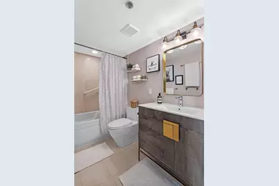 1731 Beacon St #721, Brookline, MA 02445 - Photo 16