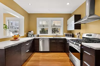 3 Upland Road #2, Brookline, MA 02445 - Photo 8