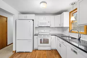 191 Summer St, Rockland, MA 02370 - Photo 6