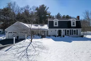 282 Thurston St, Wrentham, MA 02093 - Photo 2