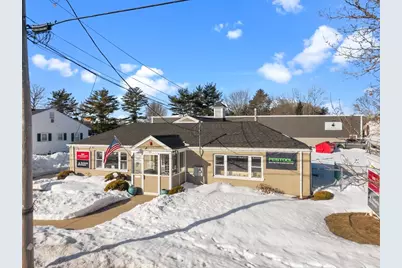 1193 Ashley Blvd, New Bedford, MA 02745 - Photo 2