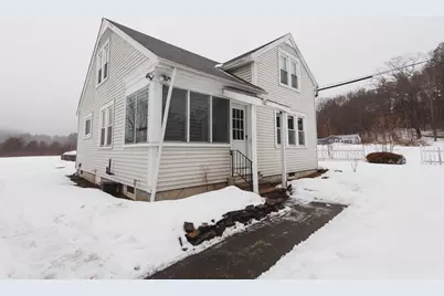 25 Barton Rd, Greenfield, MA 01301 - Photo 4