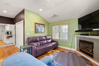 472 Brook St, Framingham, MA 01701 - Photo 12