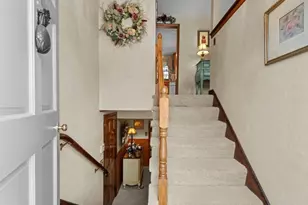 17 Childs Ln, Foxboro, MA 02035 - Photo 2