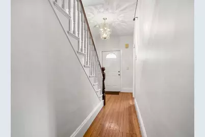 118 Avon St, Malden, MA 02148 - Photo 2