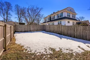 224 Riverdale St, West Springfield, MA 01089 - Photo 4