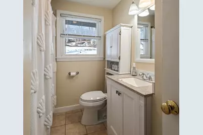 248 Saint Nicholas Ave, Worcester, MA 01606 - Photo 16