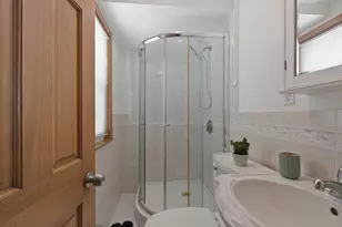 142 Wyoming Ave, Malden, MA 02148 - Photo 14