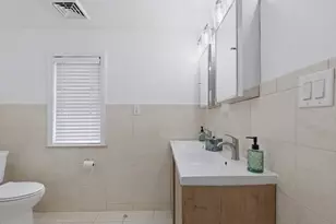 142 Wyoming Ave, Malden, MA 02148 - Photo 16