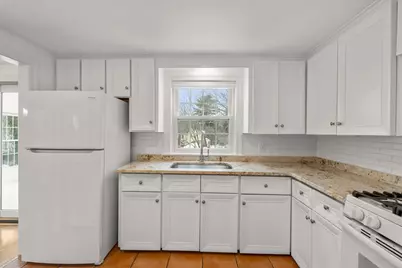 43 Bancroft Road, Wellesley, MA 02481 - Photo 6