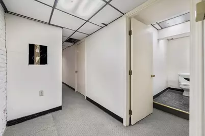 4 Derne St #1, Boston, MA 02114 - Photo 14