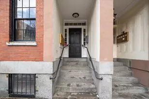 4 Derne St, Boston, MA 02114 - Photo 18