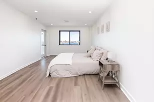 90 Quincy Shore Dr, Quincy, MA 02171 - Photo 16