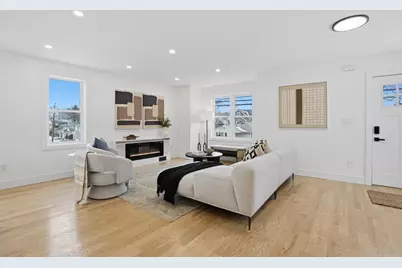 44 Lakeview Terrace, Waltham, MA 02451 - Photo 10