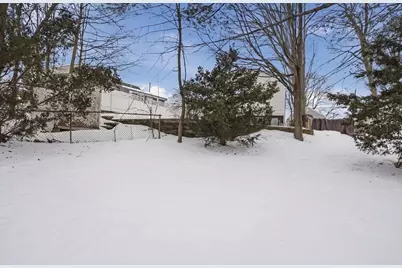 44 Lakeview Terrace, Waltham, MA 02451 - Photo 34