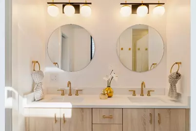 246 Bremen St #3, Boston, MA 02128 - Photo 22