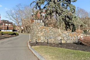 1008 Paradise Rd, Swampscott, MA 01907 - Photo 1