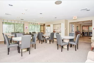 1008 Paradise Road #1M, Swampscott, MA 01907 - Photo 38