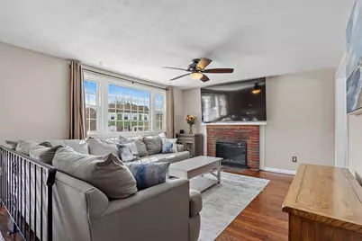 56 Puddingstone Ln, Bellingham, MA 02019 - Photo 4