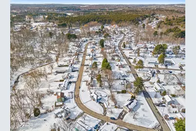 56 Puddingstone Ln, Bellingham, MA 02019 - Photo 38