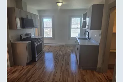 40 Garnet Street #2, Fitchburg, MA 01420 - Photo 2