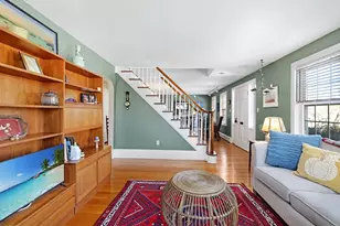 61 Oxford St, Fairhaven, MA 02719 - Photo 8