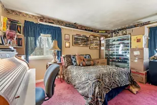 330 Sunderland Rd, Worcester, MA 01604 - Photo 18