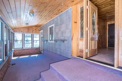 105 Montgomery St, Westfield, MA 01085 - Photo 30