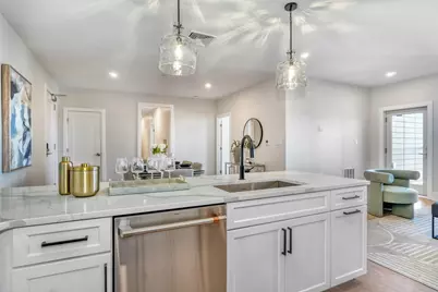 62 Foundry St #507, Wakefield, MA 01880 - Photo 6