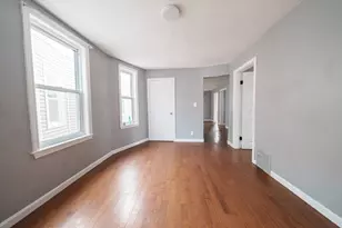 37 Maverick St, Chelsea, MA 02150 - Photo 4