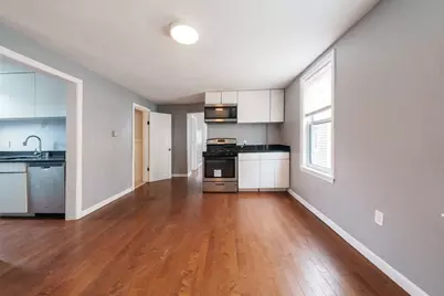 37 Maverick St, Chelsea, MA 02150 - Photo 6