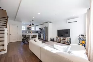 2 Coral Pl, Boston, MA 02129 - Photo 2