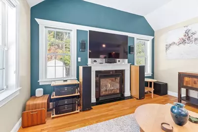 890 Maple St, Mansfield, MA 02048 - Photo 8