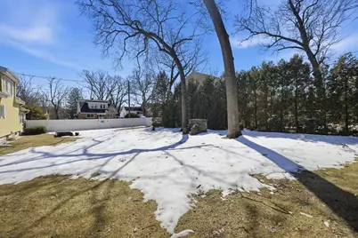 42 Carroll Street, Springfield, MA 01118 - Photo 30