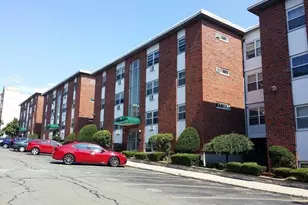 12 Commonwealth Ct, Boston, MA 02135 - Photo 2