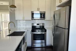 181 Chelsea St, Everett, MA 02149 - Photo 2