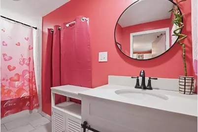 28 Warnock Street, Lowell, MA 01852 - Photo 10