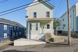 28 Warnock St, Lowell, MA 01852 - Photo 1
