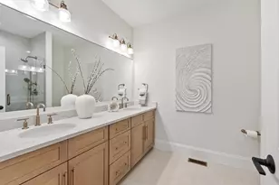 58 Conifer Cir, Shrewsbury, MA 01545 - Photo 20