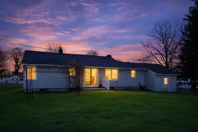 154 Pakachoag St, Auburn, MA 01501 - Photo 2