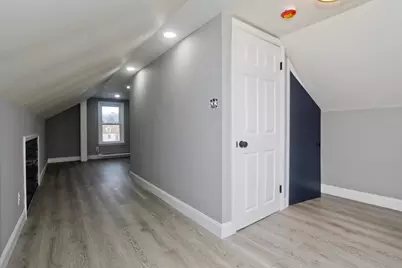 1709 Memorial Dr, Chicopee, MA 01020 - Photo 18