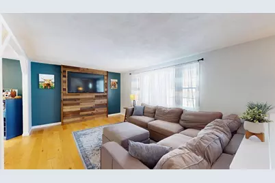 11 Maplewood Dr, Townsend, MA 01469 - Photo 4