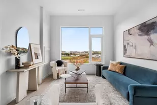 93 Bennington St, Revere, MA 02151 - Photo 10